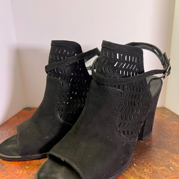 American Eagle Women Gray Size 10 Weldon Caged 4" Block Heel Perforated Open Toe - Picture 1 of 6